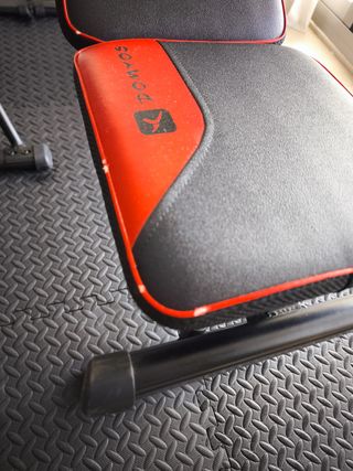 Rack + banco + 2 barras / mancuernas para gimnasio