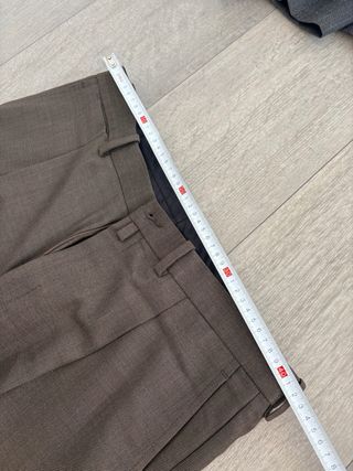 Lote Trajes (5 americanas y 4 pantalones de vestir