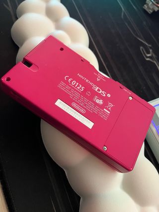 Nintendo DSi Rosa con Caricatore e Gioco