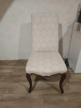 Juego de 2 sillas tapizadas