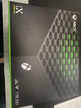 Xbox Series X 1TB + Mando Blanco