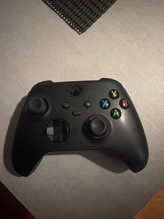 Xbox Series X 1TB + Mando Blanco