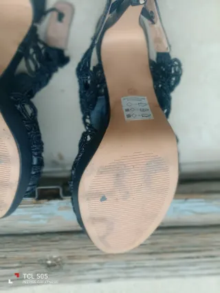 Sandalias de tacón negras