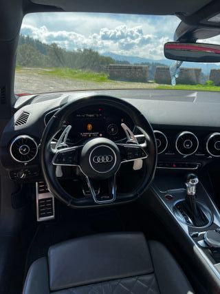 Audi TTs 2015
