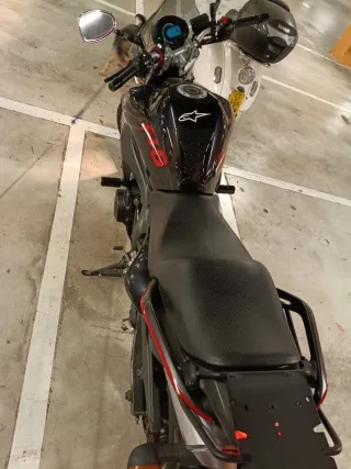 Yamaha FZ6 Naked 35.200 km