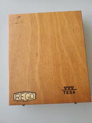 Micrómetro TESA 0-25mm con caja y accesorios