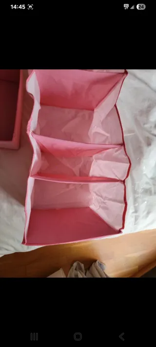 Organizador de armario rosa