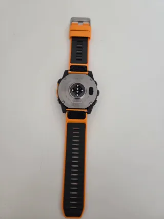 Garmin Fenix 8 AMOLED 51mm Naranja