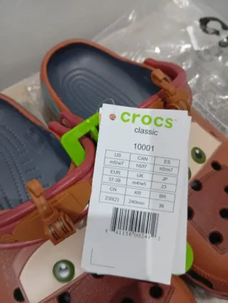 Crocs classic Cars Mater edición Disney Talla 37/3