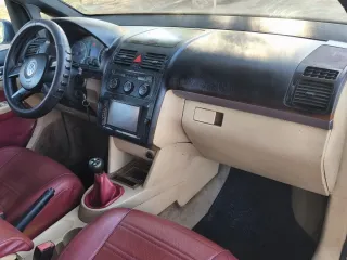 Volkswagen Touran 2005