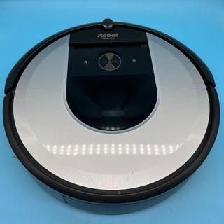- Robot aspirador Wi-Fi iRobot Roomba i7156 - Ce