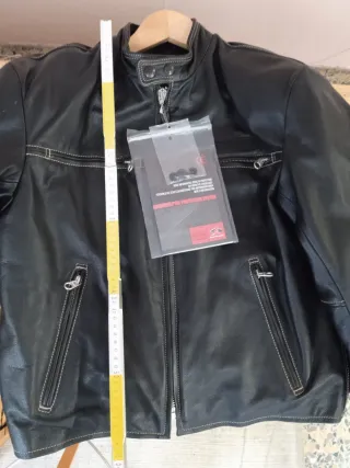 Giubbotto SPIKE Uomo Nero