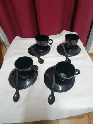 Juego Tazas Café con Espumador de Leche Tupperware