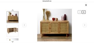 Aparador de madera y ratán