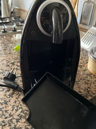 Cafetera Krups Nespresso Negra