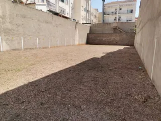 SE ALQUILA PLAZA DE GARAJE PARA MOTO