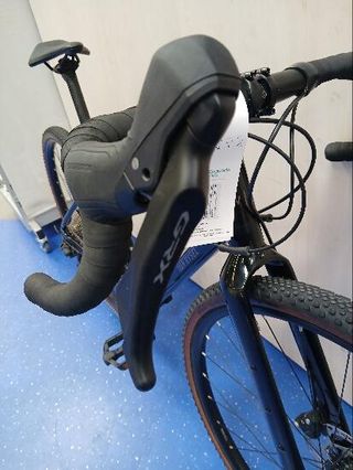 Bicicleta Gravel Shimano GRX Negro 2x12v AF