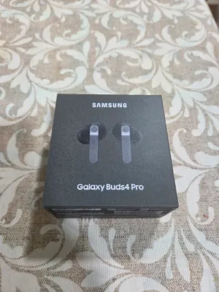Samsung Galaxy Buds4 Pro Nuevos Gris