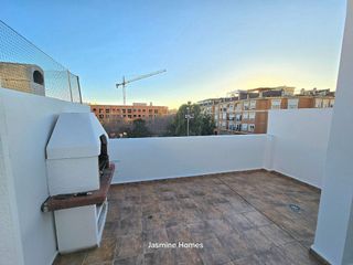 Casa adosada en alquiler en Tavernes Blanques