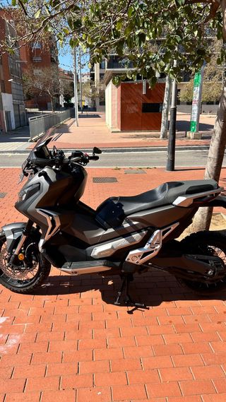 Honda X-ADV 750 Gris Automática