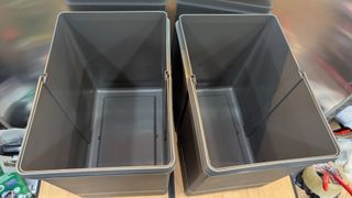 EMUCA - Cubos de Basura bajo Fregadero con fijación Inferior para Cocina