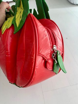 Bolso Fruta Rojo y Verde