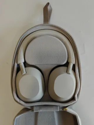 Cuffie Sony WH-1000XM5