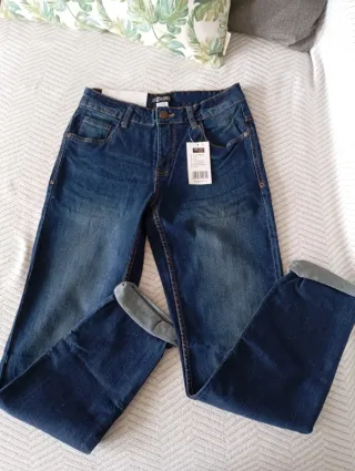 Pantalón vaquero regular fit talla 36