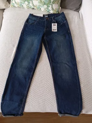 Pantalón vaquero regular fit talla 36