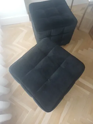 Puff de tela negro terciopelo