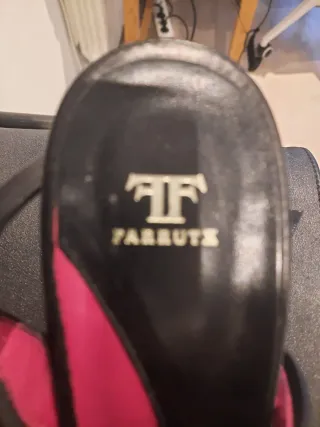 Zapatos Farrutx Piel Tacón Negro/Fucsia