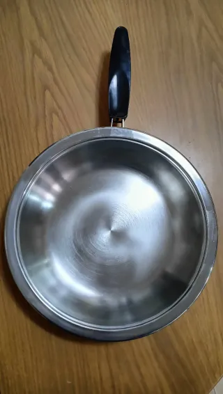 Sartén AMC 24 cm como nueva