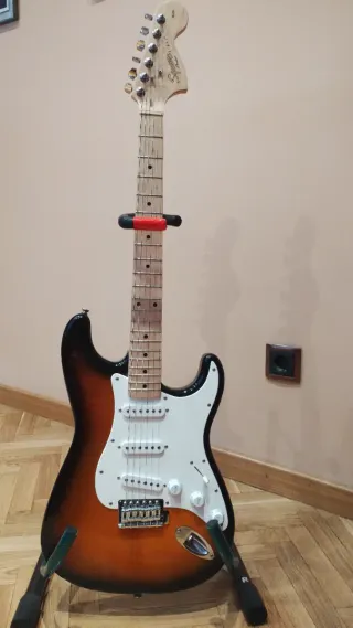 Squier Affinity Stratocaster by Fender