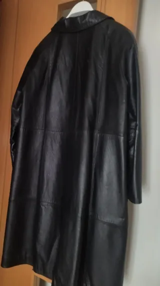 Abrigo Piel de ovino negro .