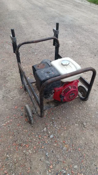 Generador de luz Honda GX270 4000W