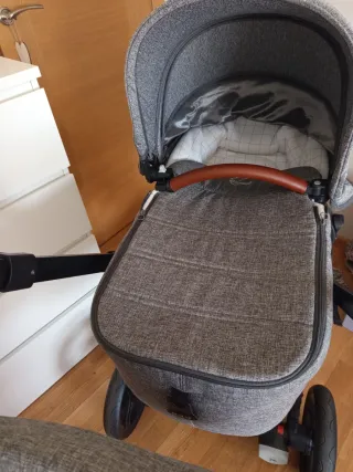 Capazo y Silla Jane Muum Gris 2021