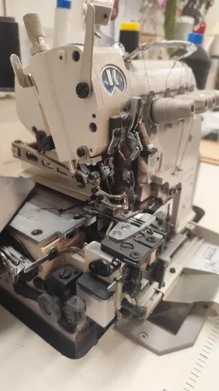 Overlock Jack 805-D