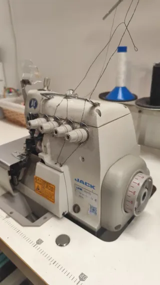 Overlock Jack 805-D