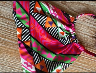 Bikini  peace chaos Estampado Exclusivo Talla S