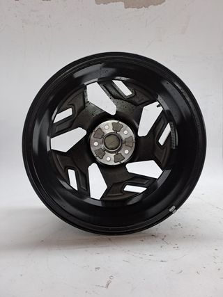 LLANTA HYUNDAI KONA 657568