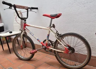 Bicicleta BMX BH California XL2 para restaurar