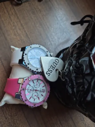 2 Relojes Guess Mujer Correa Silicona.Pila.