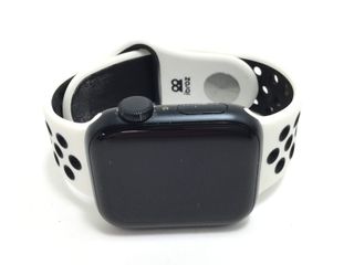 E571814-0 Apple Apple Watch Se 2022 40Mm (Gps)
