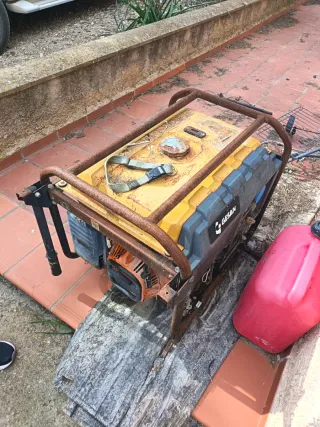 Grupo electrógeno Gesan usado