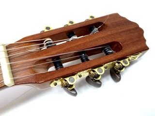 E56426-0 Guitarra Clasica Salvador Cortez Cc-10