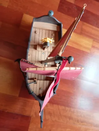 Barco Pirata Playmobil con Figuras