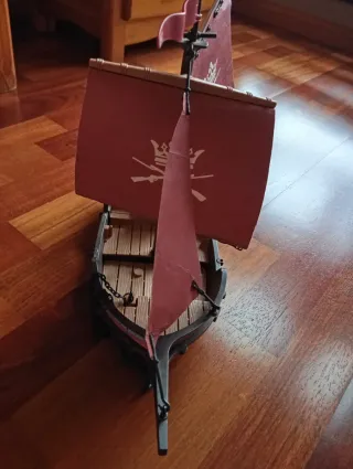 Barco Pirata Playmobil con Figuras