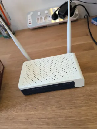 Router ADSL2+ Wireless N 300Mbps Atlantis