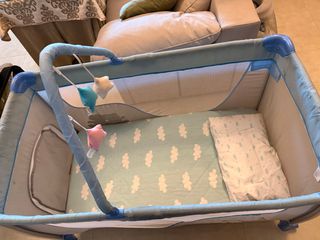 Parque cuna bebé con colchón y cambiador