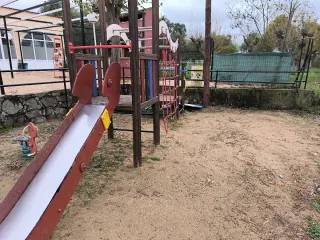 Parque infantil exterior